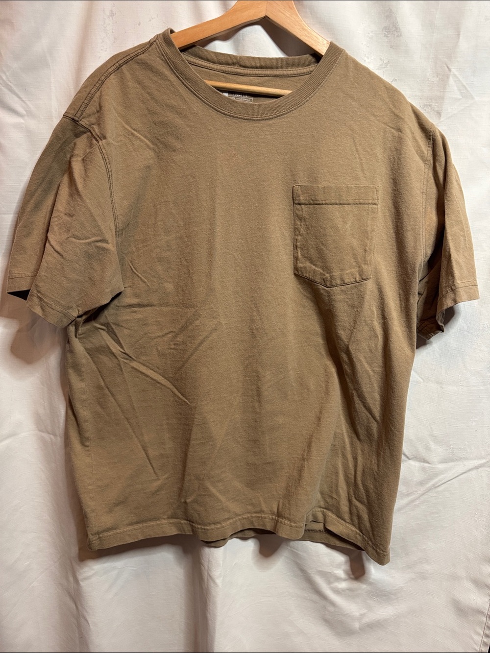 Carhartt Short-Sleeve Pocket Tee in Brown loose fit large #41